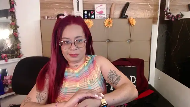 MIA  SPENCER online show from March 25, 2026, 8:04 pm