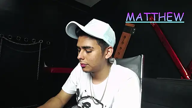 Matthewlodge online show from September 24, 2025, 1:14 pm