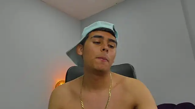 Matthewlodge online show from November 24, 2025, 3:12 pm