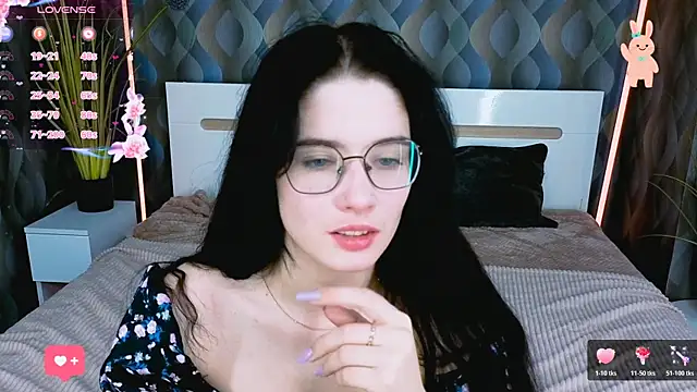 Charming Mysteriousss online show from March 24, 2026, 1:49 pm