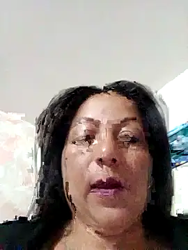 Misshot 01 online show from September 24, 2025, 6:22 pm