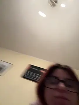 Brutecia2002 online show from January 15, 2026, 11:59 am