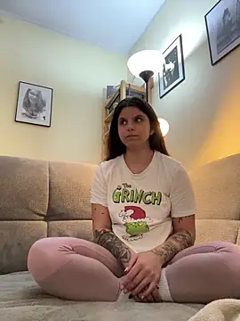 Brutecia2002 online show from March 3, 2026, 10:54 am