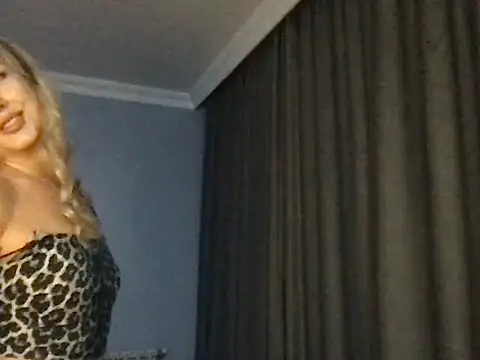 Pyrelissa online show from December 2, 2025, 4:57 pm