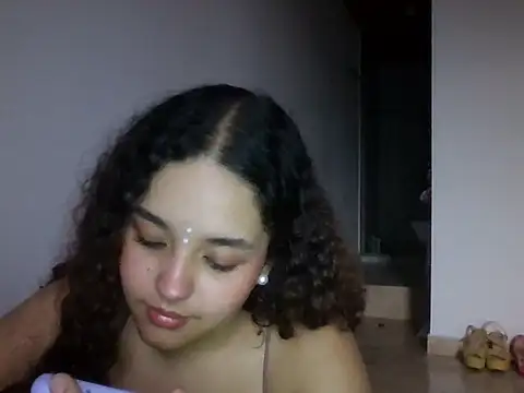 Isis Bladee online show from November 4, 2025, 10:31 pm
