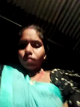 Am jooli online show from September 15, 2025, 8:53 pm