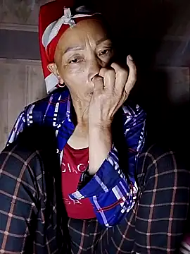 -Xuka-200 online show from November 8, 2025, 12:11 am