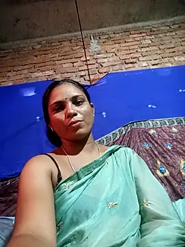 Notyriya7 online show from October 28, 2025, 5:11 am