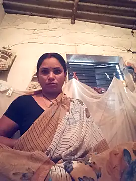 Notyriya7 online show from April 10, 2026, 1:00 am