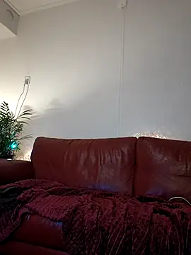 MazySunny online show from November 24, 2025, 7:30 am