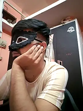 soniriyaa010101 online show from March 16, 2026, 2:10 pm