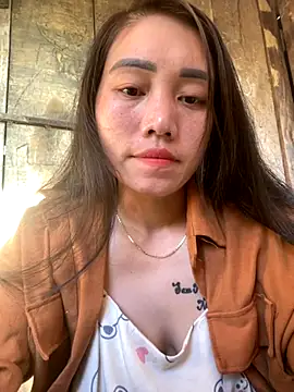 chipp-bong online show from October 10, 2025, 12:31 am