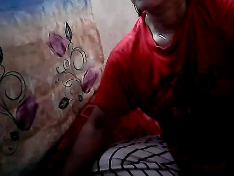 Snapshot of yoursPinayMama1682 chatting on September 25, 2025, 1:42 am yoursPinayMama1682 online show from September 25, 2025, 1:42 am