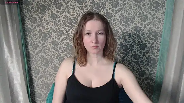 LesanaMagic online show from December 22, 2024, 7:52 pm