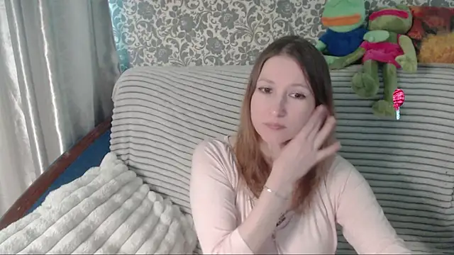 Snapshot of LesanaMagic chatting on May 30, 2026, 1:19 pm LesanaMagic online show from May 30, 2026, 1:19 pm
