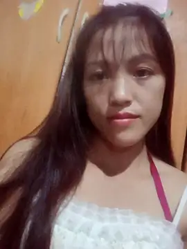 nakaki-00 online show from September 26, 2025, 1:37 pm