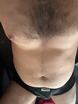  Famous  online show from September 17, 2025, 1:46 pm