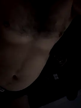  Famous  online show from December 3, 2025, 6:17 pm