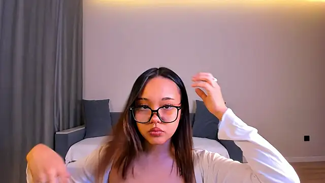 harimin online show from October 19, 2025, 1:23 pm