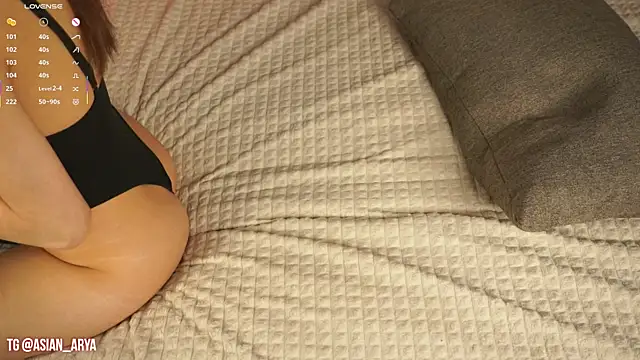 bigboobsarya online show from April 1, 2026, 11:55 am