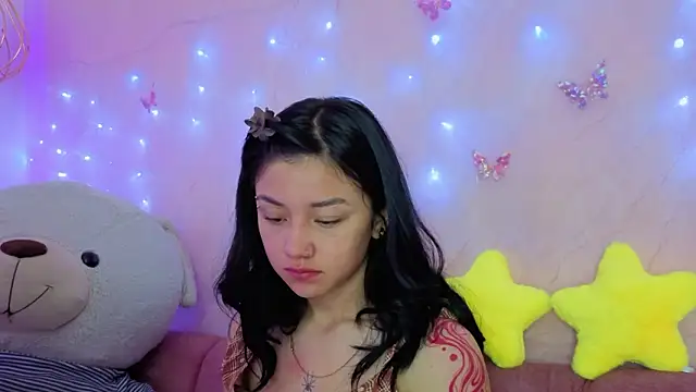 april bennett online show from February 6, 2026, 12:19 pm