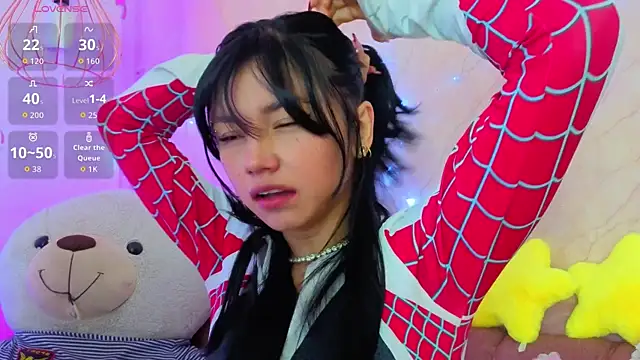 april bennett online show from April 8, 2026, 1:00 pm