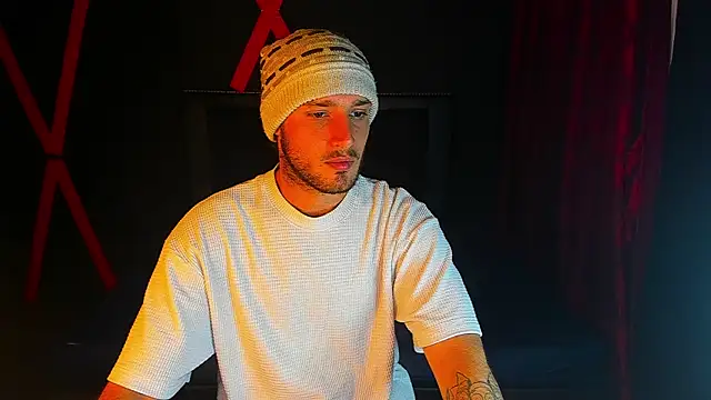 Angels21cm online show from September 19, 2025, 2:57 am