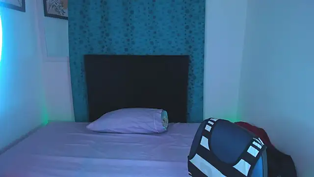 Angels21cm online show from October 3, 2025, 4:20 am