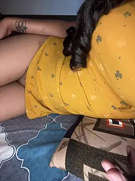 pranjal00000 online show from April 24, 2026, 1:02 pm