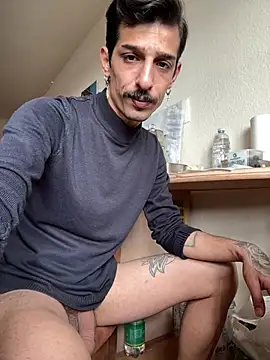 Snapshot of bisexevaa chatting on April 20, 2026, 9:45 am bisexevaa online show from April 20, 2026, 9:45 am