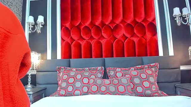 SharonBonet online show from December 3, 2025, 11:41 am