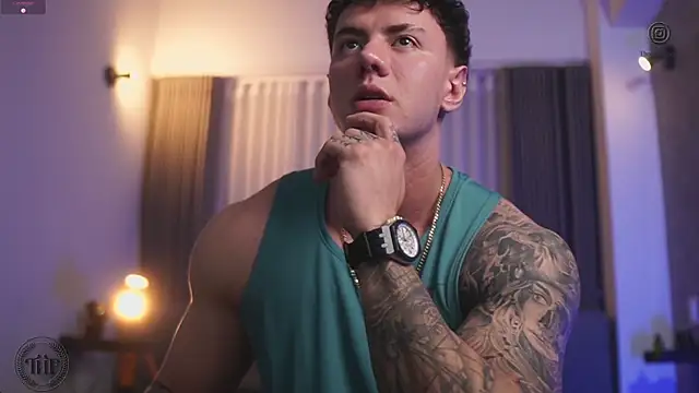 Thomas Falcon online show from October 22, 2025, 11:26 pm