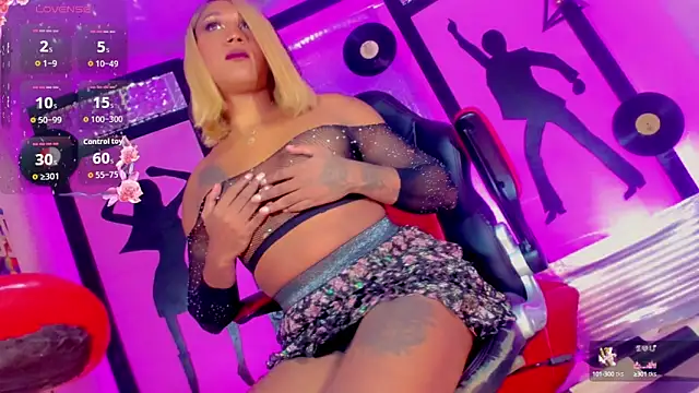 Alondra Campbell online show from September 16, 2025, 3:18 am