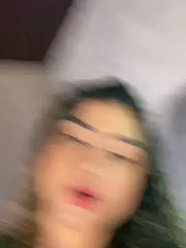 Salomeferreira  online show from September 24, 2025, 4:43 pm