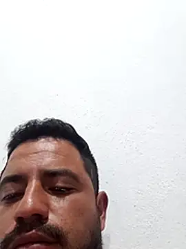 aalvaro98 online show from November 19, 2025, 10:04 am