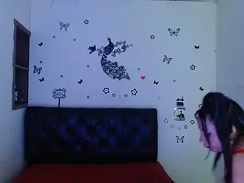 Mia2xsmith online show from October 10, 2025, 6:34 am