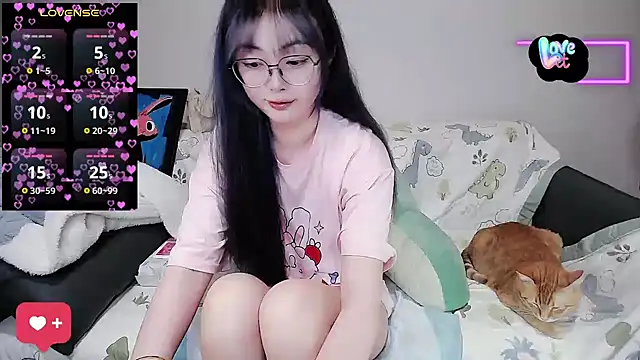 Snapshot of baby-yaya20 chatting on October 30, 2025, 11:44 am baby-yaya20 online show from October 30, 2025, 11:44 am