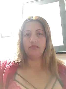 Snapshot of ROOMIINA chatting on November 9, 2025, 5:33 pm ROOMIINA online show from November 9, 2025, 5:33 pm