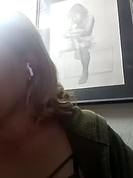 Snapshot of ROOMIINA chatting on December 20, 2025, 5:36 am ROOMIINA online show from December 20, 2025, 5:36 am