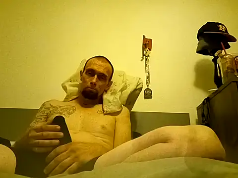 Nocturnal Eros online show from September 14, 2025, 6:45 am