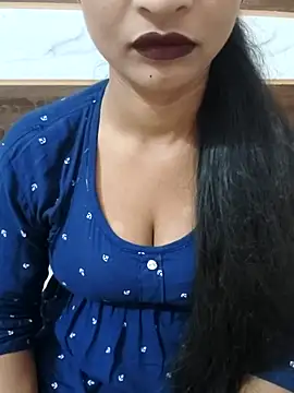 Itz Mayra  online show from October 29, 2025, 5:53 am