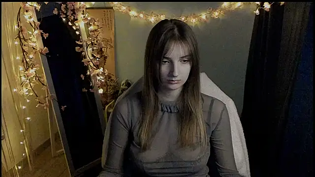 NeyliDream online show from March 6, 2026, 1:18 pm