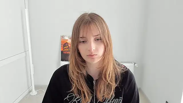 NeyliDream online show from April 11, 2026, 9:24 am