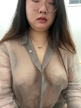 Snapshot of xxwang20 chatting on December 20, 2025, 12:23 pm xxwang20 online show from December 20, 2025, 12:23 pm