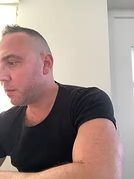 Marronglace1 online show from March 9, 2026, 10:52 am