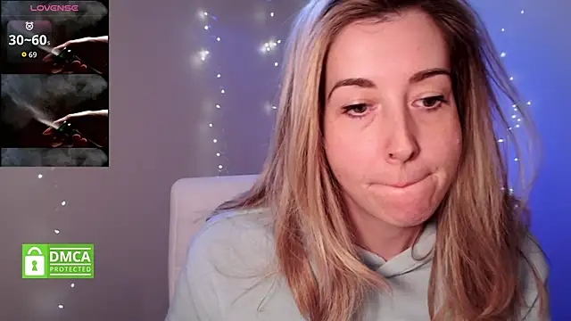 SuggestiveBehavior online show from December 5, 2025, 5:20 pm