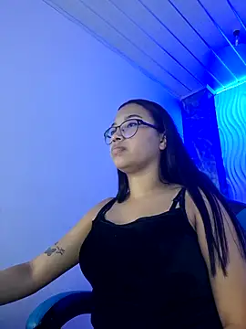 susan mooree online show from September 26, 2025, 7:07 pm