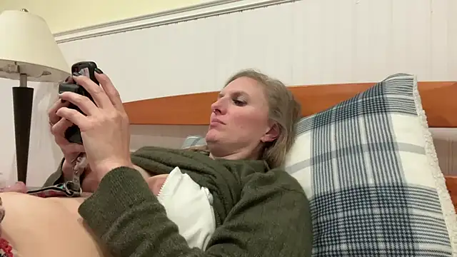 bubblytempest online show from October 18, 2025, 5:21 am