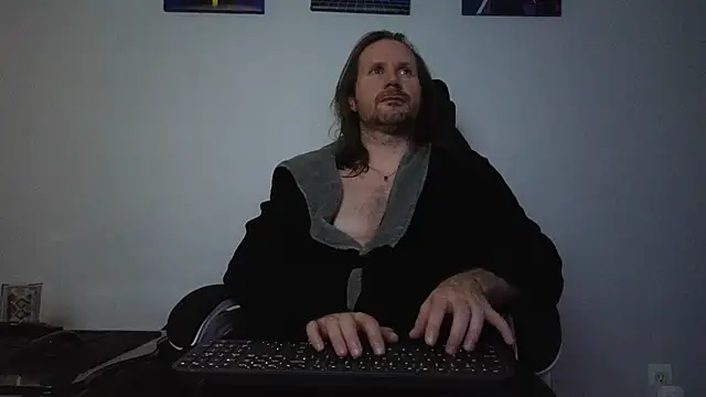 AlbinoAdonis online show from September 17, 2025, 4:03 am