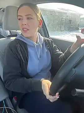 AllesandraLove online show from February 9, 2026, 3:27 pm